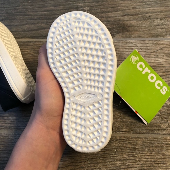 *SOLD* NWT Citilane Roka Crocs, Navy, Size C7 - Picture 7 of 7